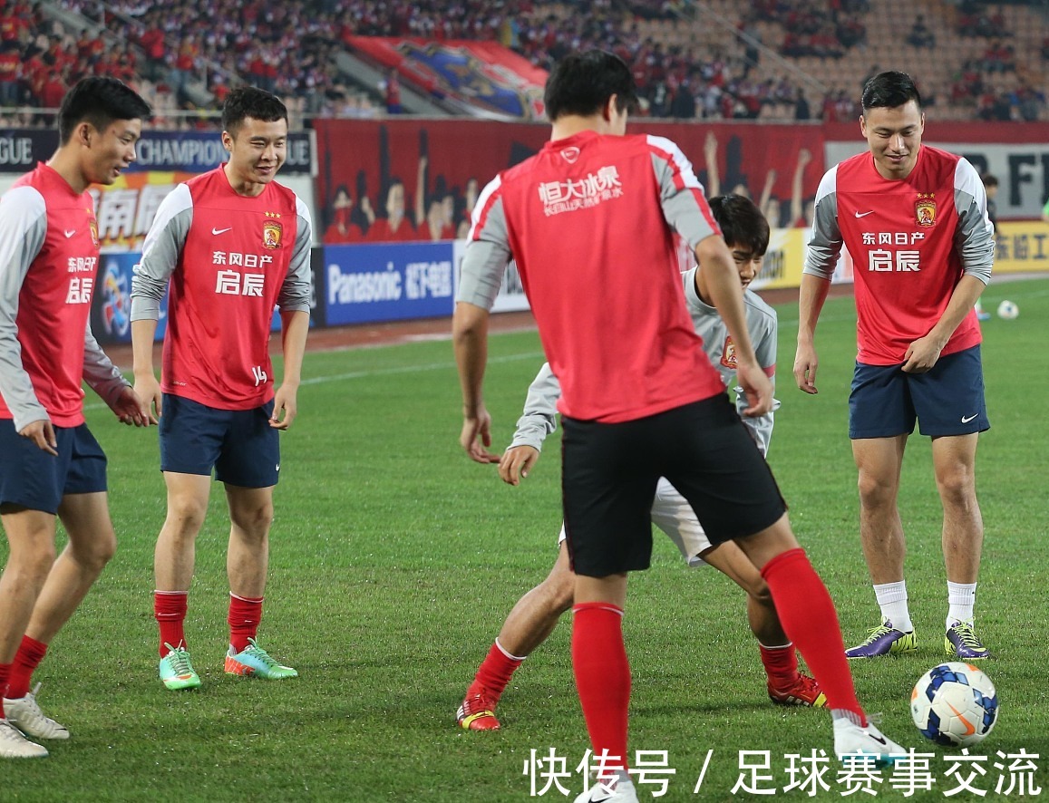 喀麦隆足协和教练点名不同球报道埃托奥解雇阿布巴卡尔以保护记录（媒体称埃托奥为保纪录解雇阿布巴卡尔，喀麦隆足协与主帅各执一词）