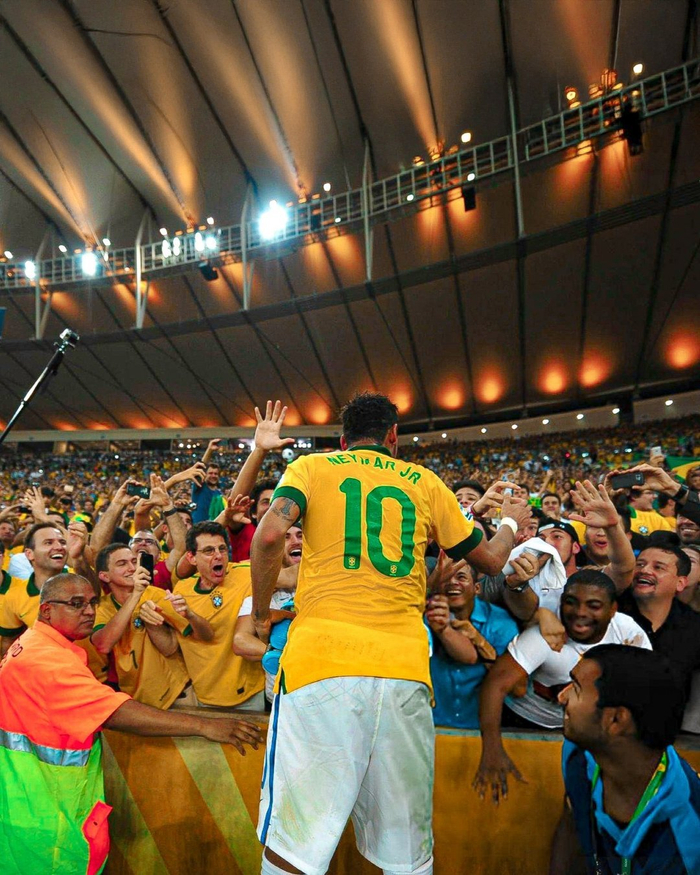 弗兰克：本场欧冠会进行球员轮换，约翰逊能否出战还需观察（弗兰克：欧冠此役将轮换阵容，约翰逊能否出战仍待观察）