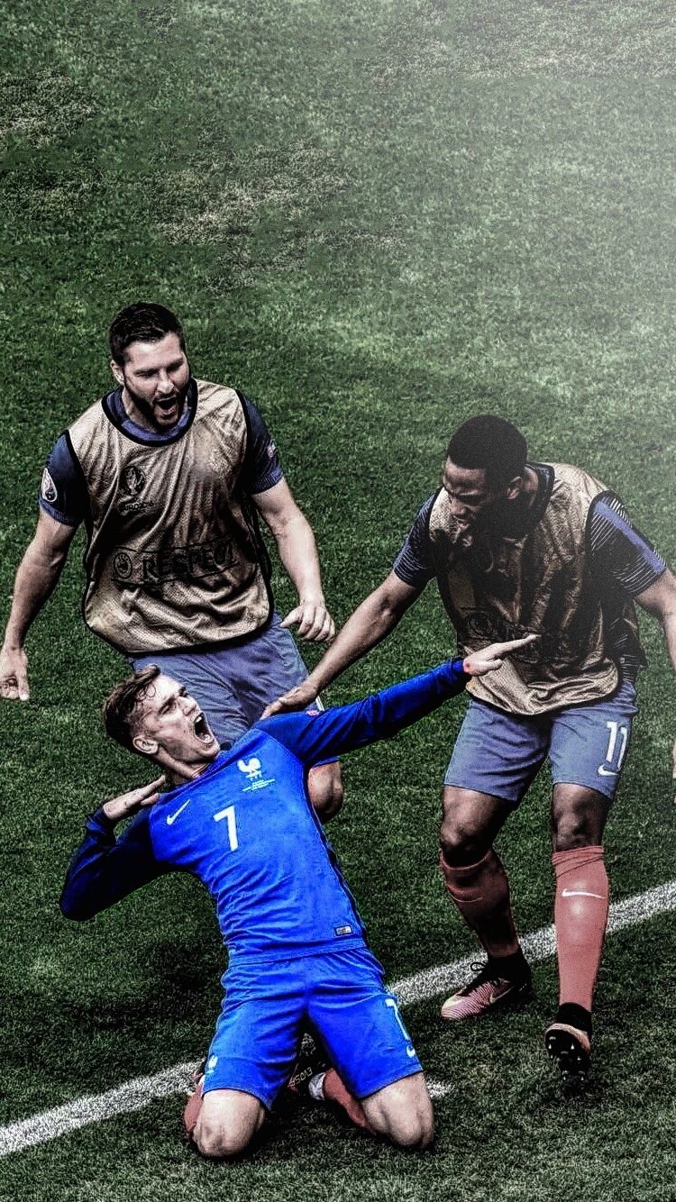 阿莱格里：我们还有整个赛季在面前，目标是重返欧冠赛场（阿莱格里：赛季还长，首要目标是重回欧冠）