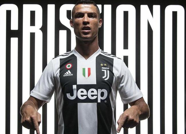 重大突破！VAR将新增角球和第二黄牌复核权限，2026世界杯率先试点（重磅升级：VAR将获角球与第二黄牌复核权，2026年世界杯率先试点）