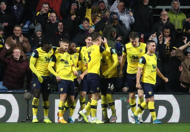 踢球者：巴斯克斯背伤恢复缓慢，理想情况下月底可以复出（踢球者：巴斯克斯背伤恢复不理想，最早有望于月底复出）